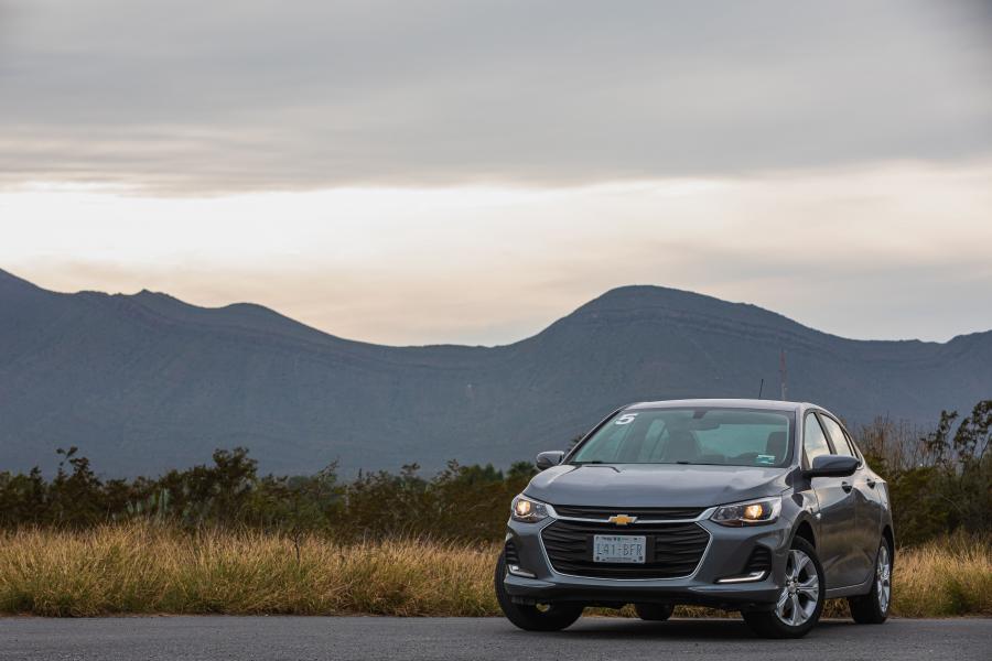  Chevrolet Onix Premier 2020 года  (MX) (фото 9 из 14)